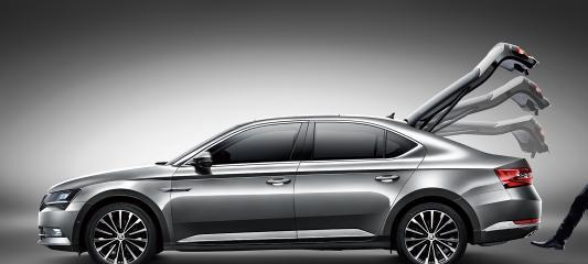 斯柯达速派|务实的人买中型车会选这3款,降完价卖A级车的钱,口碑质量都不错