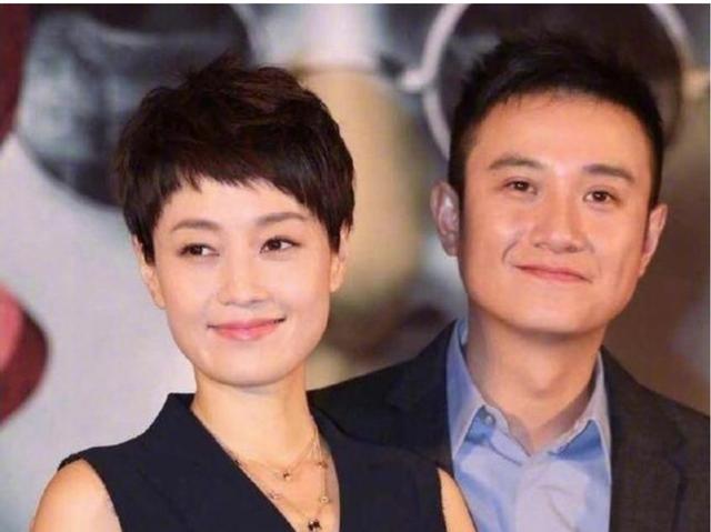 「马伊琍」马伊琍有新恋情？与神秘男约会被捏脸，亲密动作不断