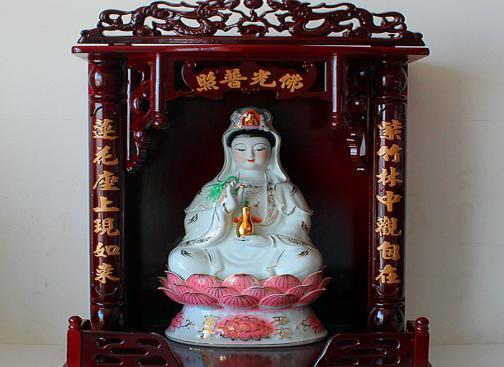 |家中餐桌别再这样摆放了，有钱人家从不犯错，难怪越住越有钱