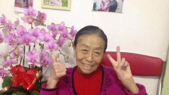 参观李明启现实的家，戏里戏外反差大，如今是个慈祥的老人