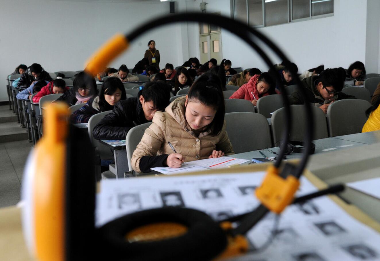 大学|孩子被民办院校录取，专业是机器人工程，学费2.2万，有前途吗？