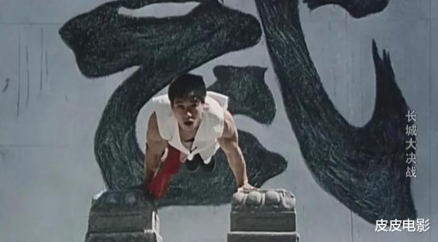 李小龙■就在10天前，央视再次重播这部武打片，它的意义绝不仅是振奋人心