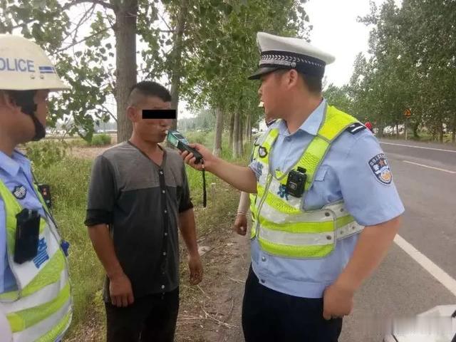 【校园欺凌】“车坚强”？骑了23年还敢上路，宿迁这辆97年摩托车被“清剿”!