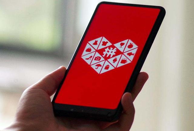 淘宝■拼多多商品更便宜，为啥学生党却更喜欢淘宝？网友的回答一针见血