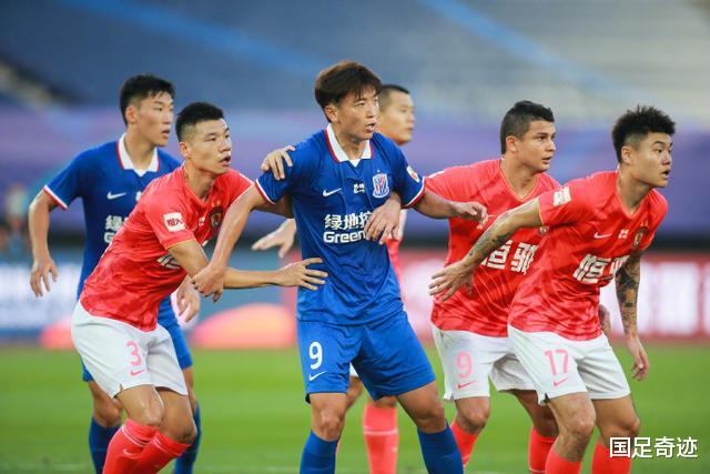 广州恒大|国足要的顶级后卫来了！恒大强援2动作拉开与其他国内球员差距