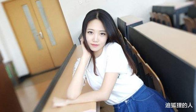 「韩信」省服“女韩信”被队友骂，看到消息内容，全体女玩家怒了