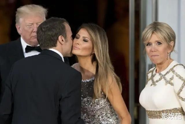 「发型」布丽吉特终于换发型，鸡窝头变小马尾，轻松减龄20岁，早就该这样