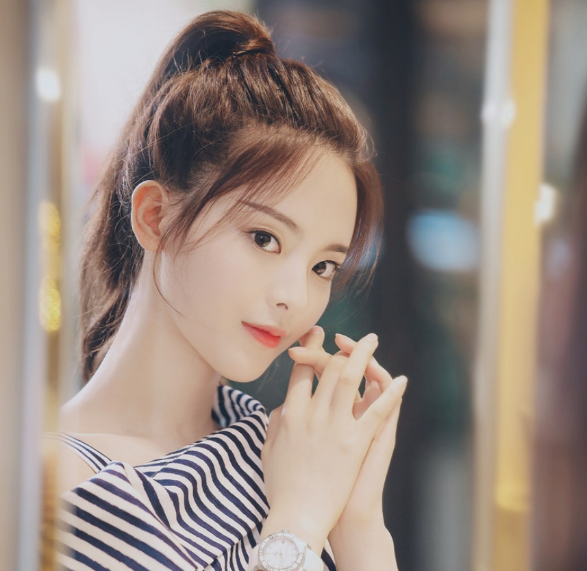 短发|马伊琍难得留头发，一点点长就要扎个啾啾，没短发时髦但看着年轻