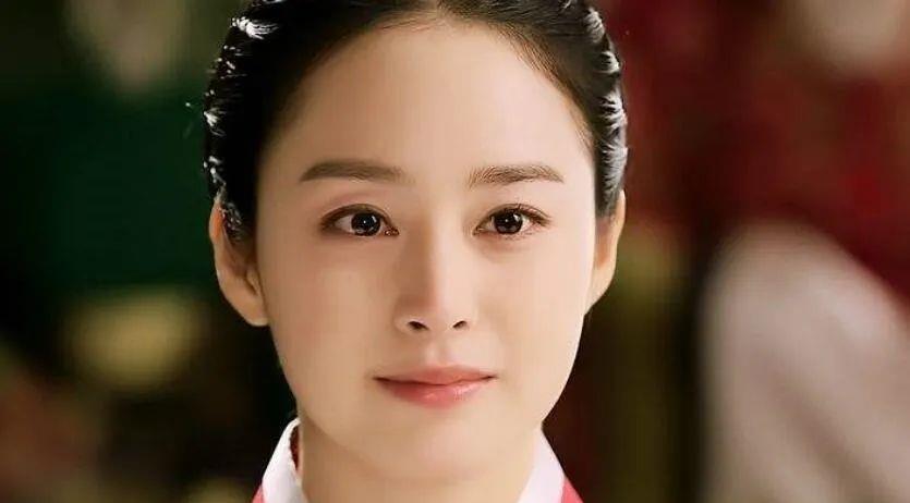金泰希■豆瓣8.7，看女神的新剧一集哭掉一包纸巾