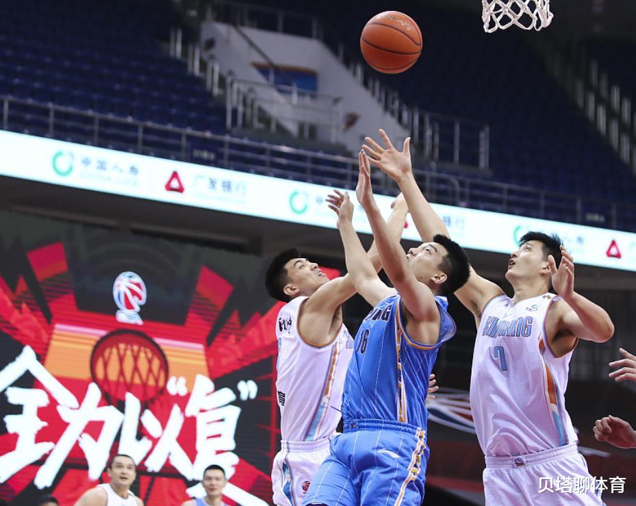 上海申花：CBA端午大战真香！5大名嘴：新疆全华班让人尊敬！北京赢在2人