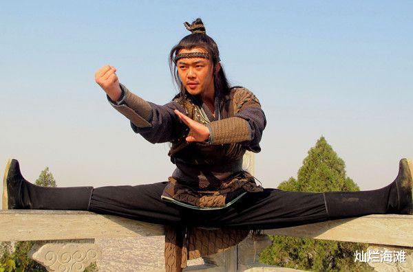 「关胜」《水浒传》中绰号相同的三对人物：四人死于非命，二人下落不明