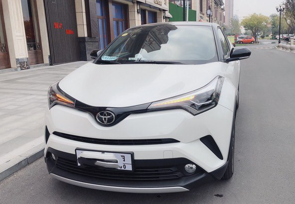 「丰田奕泽」标配10气囊，五星安全的丰田奕泽油耗还低，TNGA架构果然不