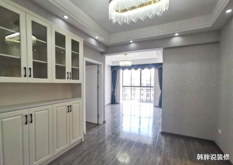 []88㎡新房硬装刚结束，还没家具就已经很漂亮，定制柜子实用又好看