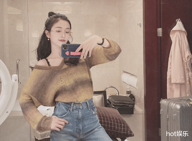 杨超越|火箭少女解散，Sunnee签环球，小七做回小公主，杨超越前途无量