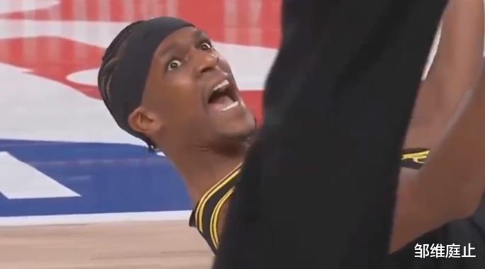 威斯布鲁克|威少有多离谱？湖人离他2米远看着他投篮，导播更是给大特写