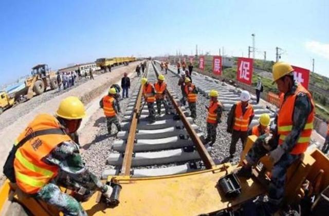 『』向泰国采购56亿榴莲后，又达成千亿合同，越南：中国应放下成见