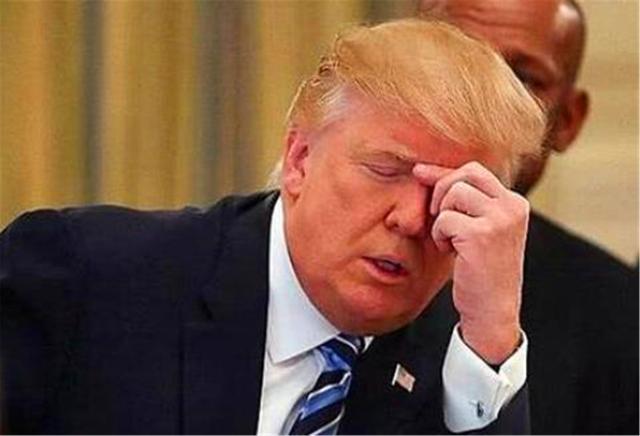 『李开复』令美国损失上千亿！只因中国富豪取消美国国籍，撤资回到中国