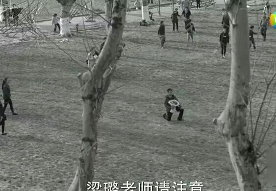 【祁同伟】为什么祁同伟当初一定要在梁璐面前下跪，用别的方式不行吗？
