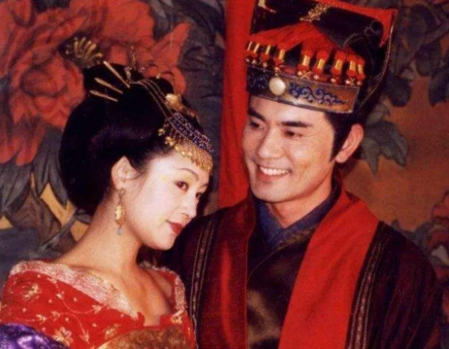 『电视剧』历史上这4人劣迹斑斑,竟然被电视剧给洗白,你被骗了多久