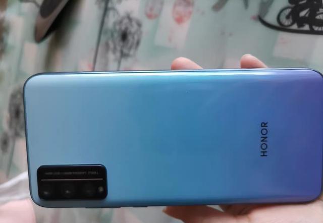 荣耀play■荣耀再发力，Play 4TPro跌至新低价，真后悔买早了！