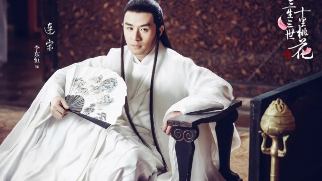 三生三世十里桃花■《三生三世白暮泪》的拍摄也将拉开序幕,演员阵容非常让人期待