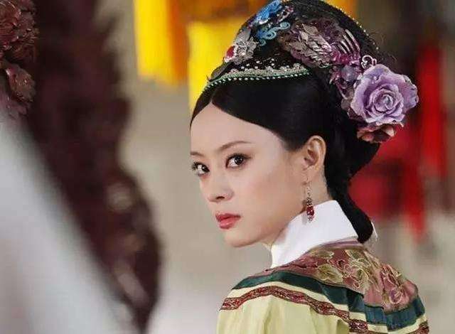 赵丽颖@赵丽颖复出拍戏却是演女二，当看到女主后，确实只能演女二