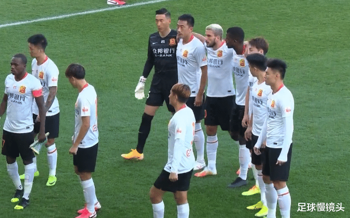 河南建业|2-0！1-0！中超保级队踢疯了，2场以下克上，上赛季黑马遭打击