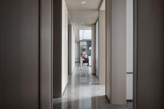 山水画|他花600万,买了栋180㎡的别墅,给父母养老,装修后,父母呆住了