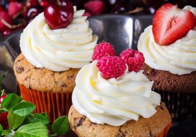 水果|这4种美食容易让人发胖，尤其最后一种，多数人都爱吃！要悠着点