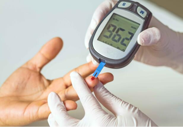 糖尿病|脚上若有3种表现，血糖或已飙升，需提防糖尿病找上门！