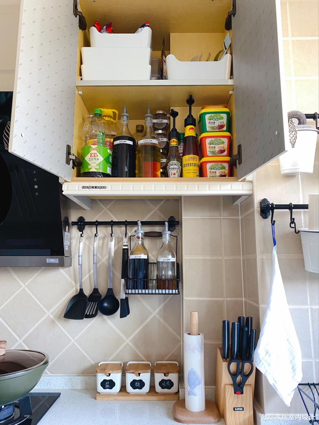 「老年小妙招」她家入住五年的房子，全屋收纳整齐又干净，看完后我自卑了！晒晒