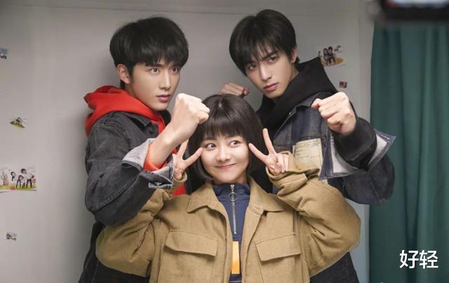 谭松韵|谭松韵，被称“扫弟机”，30岁年龄却像未成年，减肥瘦身靠不吃