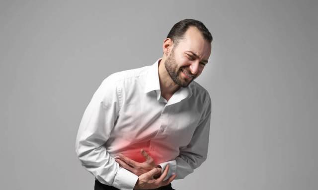 肝脏|30岁男子误认为肩周炎,查出肝硬化,医生叹息:无知的妻子害了他