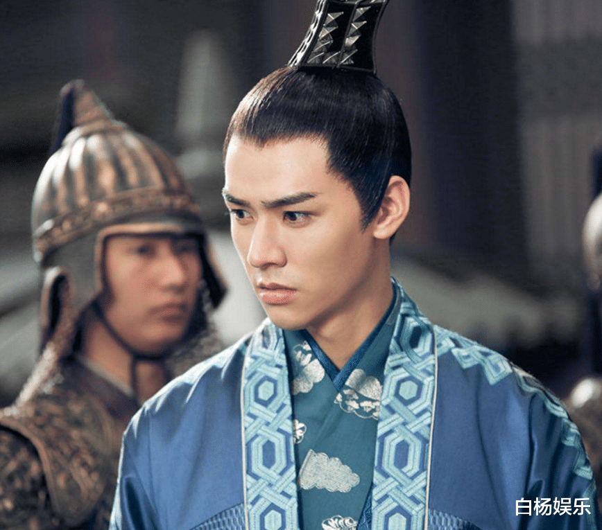 官宣▲《皓衣行》后，又一古装IP剧被翻拍，得知两位男主演全网心动了