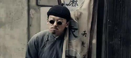 朱元璋@朱元璋问相士：算算你寿命有多长？相士：就到今天，朱元璋：斩！