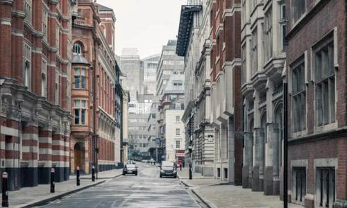 【英国】又一个“买下英国”的首富?将180亿“搬去”英国,现赔个精光?