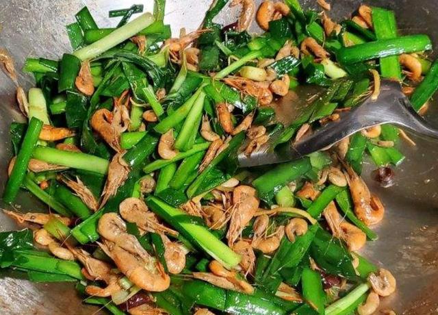 『』遇到这个再贵也要买，春天常给孩子吃，个子长得快，身体变强壮