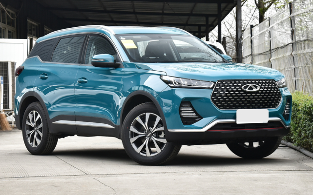 『奇瑞瑞虎』奇瑞并不甘心，全面升级，全LED大灯+6.5L油耗，不足7万