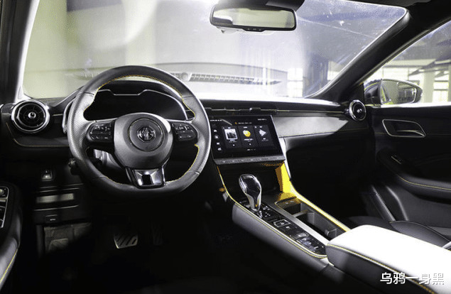 『思域』思域买早了！全新名爵6亮相，配奔驰三道杠尾灯，比雅阁还帅气！