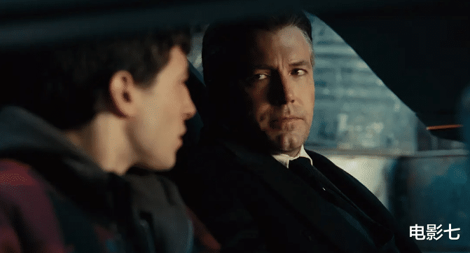 预告片|好莱坞年度巨制，超人、蝙蝠侠、小丑女轮番登场，DC在下一盘大棋