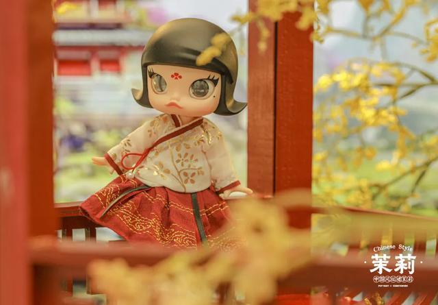 迪丽热巴:淘宝天猫发史上最大规模“消费券”,丰巢快递柜超12小时将收费,李子柒海外粉丝破千万 | 天下网事