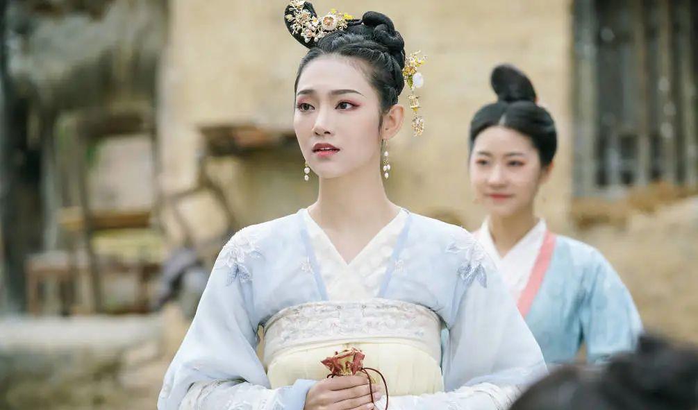 曾可妮|这才是最养眼女团？