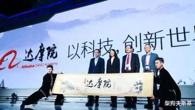 Apple Watch|百度all in AI的那几年，心疼百度的投资人们