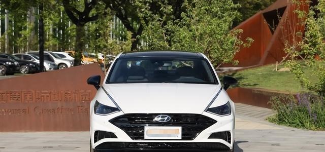 本田雅阁|手握18万,开完现代索纳塔,再换到本田雅阁上,差距一目了然!