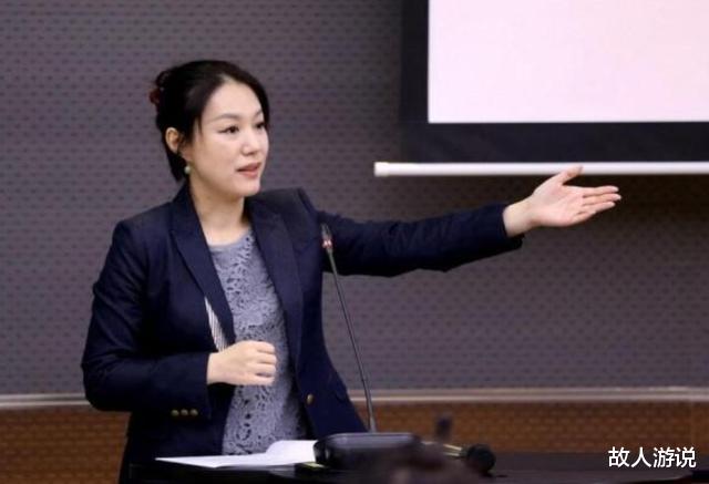 北京大学|北大美女教授史蛟:素颜上课座无虚席,如今33岁单身学生都着急!