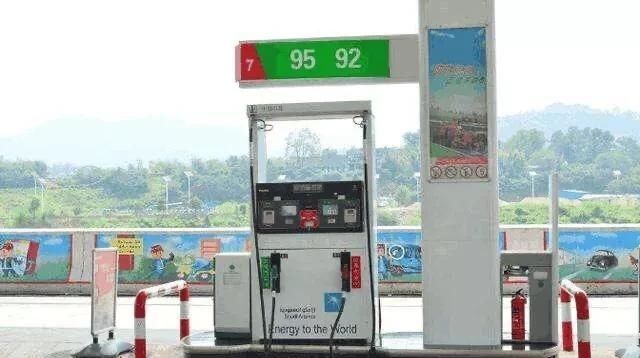 动力|一直加92号的油，加了95号油后，汽车发动机声音变小且动力会变大