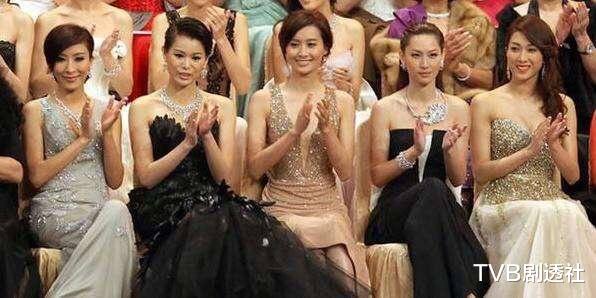 迪丽热巴：TVB新晋小花新一轮恶战即将拉开帷幕 绯闻女王三月新作品开播