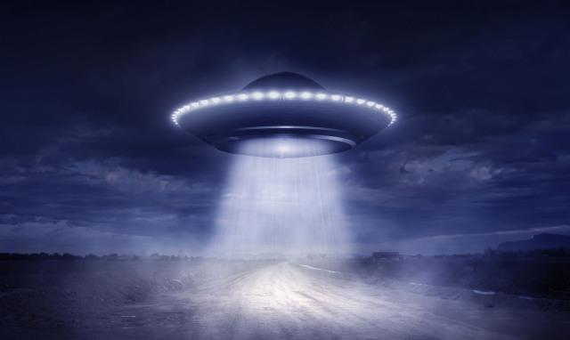 外星人|美国人曾与外星人激烈交火，幸存者言辞凿凿！专家回应模棱两可