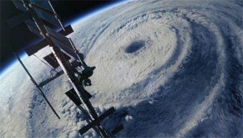 活火熔城@1816鼠年发生了什么？全球为何出现六月飞霜，20万人被活活冻死