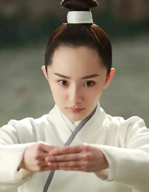 发型|女生最显脸大的3种发型